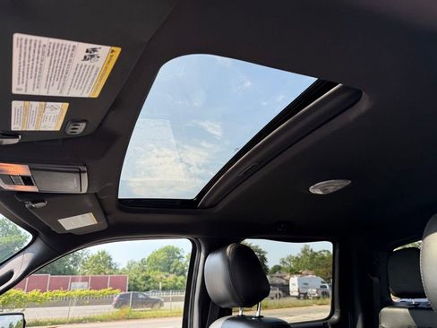 Used 2013 Ford F150 Platinum AWD/4WD image 19