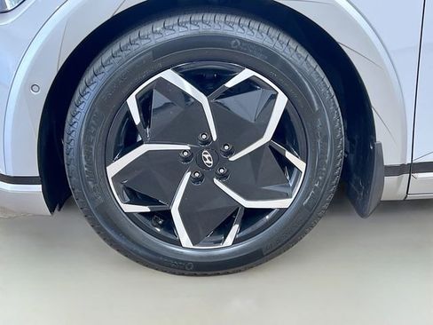 Used 2024 Hyundai Ioniq 5 Limited image 11