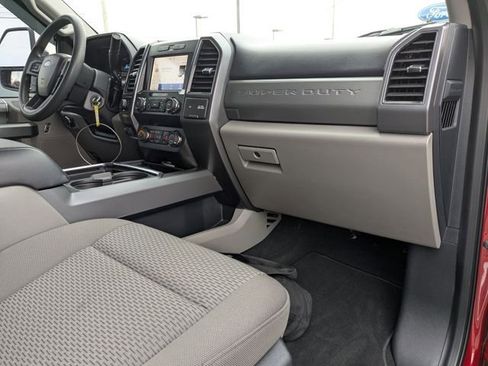 Used 2022 Ford F250 XLT w/ XLT Premium Package image 14