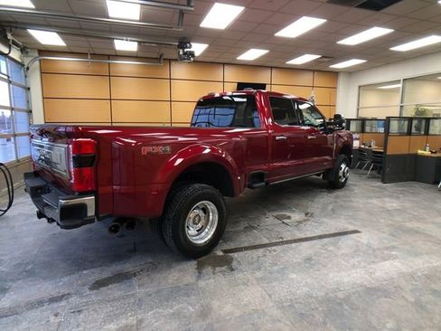 Used 2025 Ford F350 King Ranch w/ Chrome Package image 7
