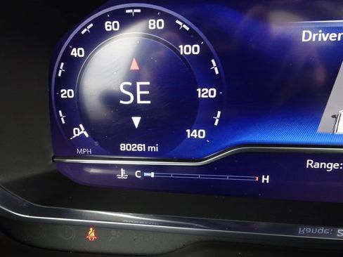 Used 2023 Chevrolet Suburban Z71 w/ Max Trailering Package image 26