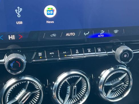 New 2026 Chevrolet Blazer EV LT image 21