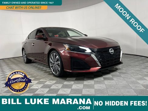 Used 2024 Nissan Altima 2.5 SL image 1