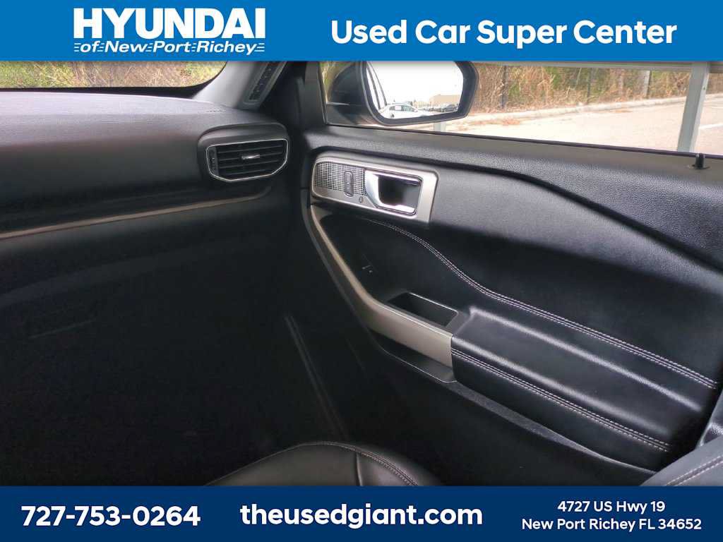 Used 2022 Ford Explorer Limited w/ Equipment Group 301A RWD image 20