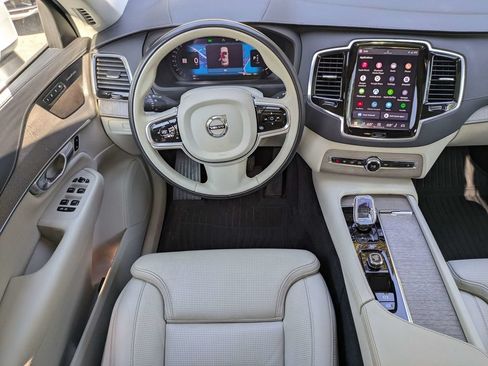Used 2023 Volvo XC90 B6 Ultimate w/ Protection Package Premier AWD/4WD image 16