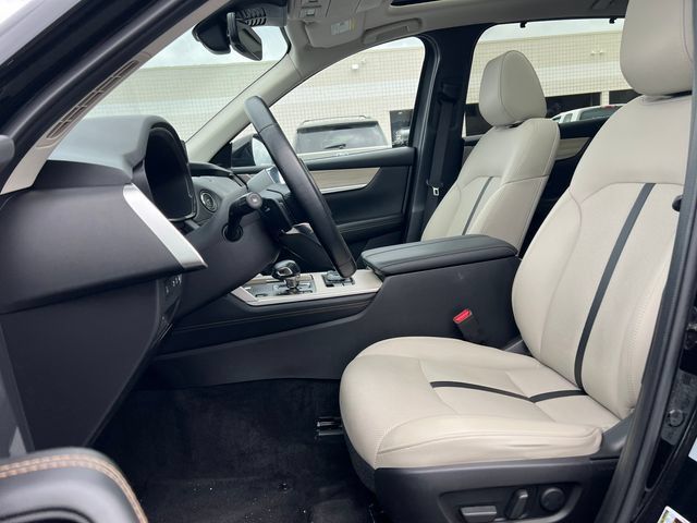 Used 2025 MAZDA CX-90 Plug-In Hybrid w/Premium Sport AWD/4WD image 3