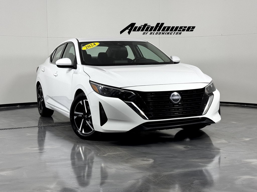 Used 2024 Nissan Sentra SV FWD image 1