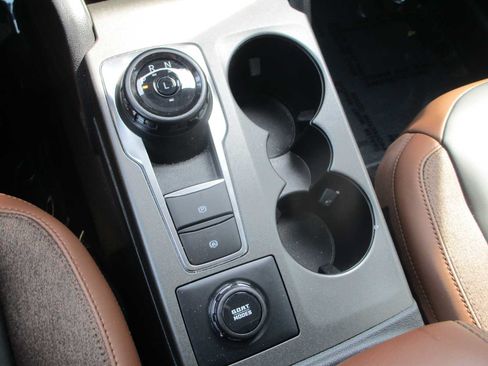 Used 2025 Ford Bronco Sport Outer Banks w/ Outer Banks Tech Package+ AWD/4WD image 23