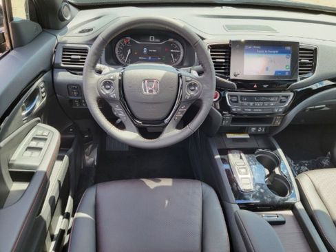 Used 2023 Honda Ridgeline Black Edition image 11