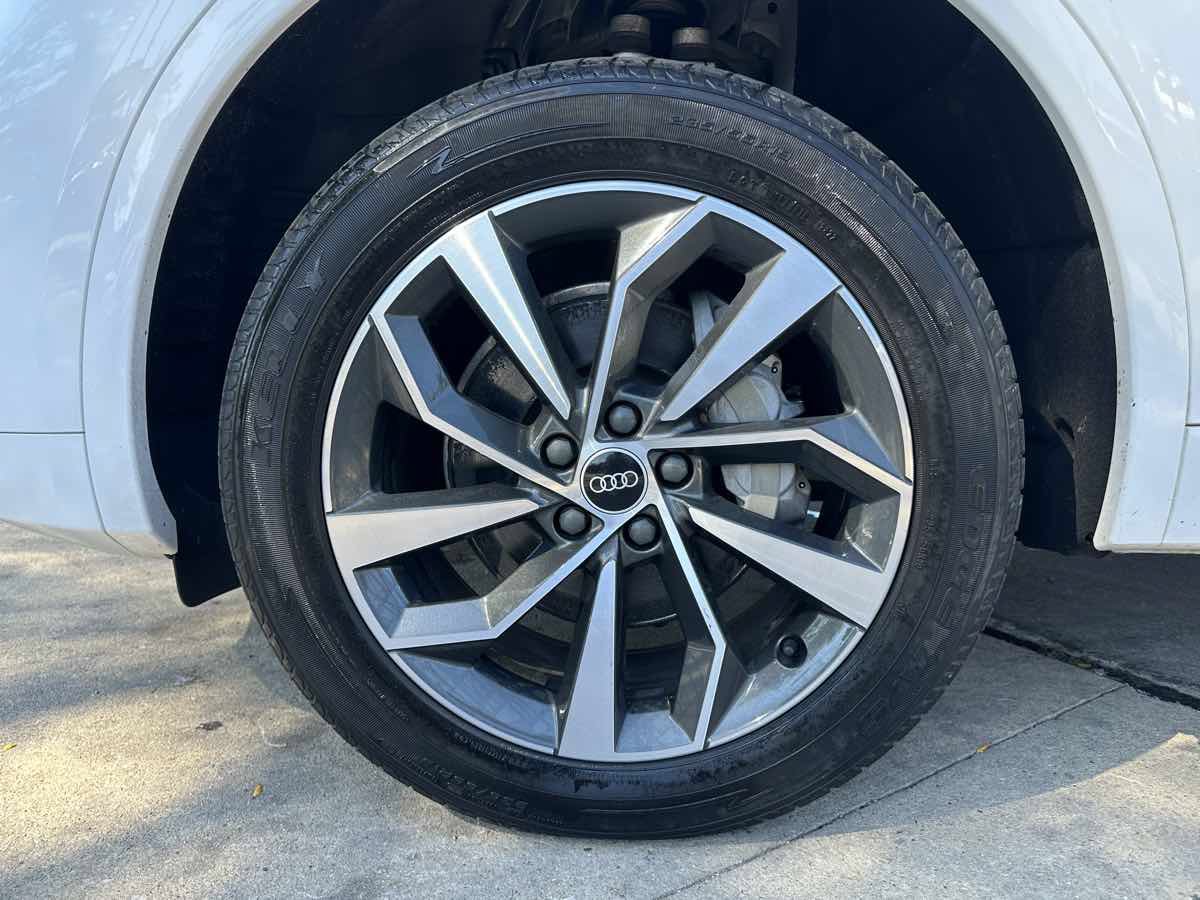 Used 2021 Audi Q5 2.0T Premium Plus AWD/4WD image 9