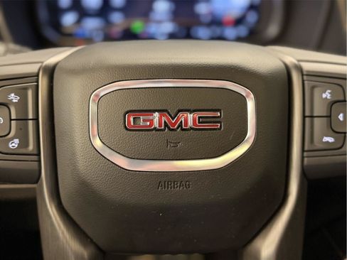 Certified 2024 GMC Yukon AT4 w/ Max Trailering Package AWD/4WD image 15