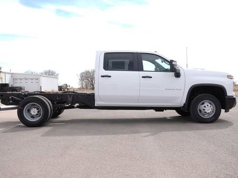 New 2026 Chevrolet Silverado 3500 W/T w/ WT Convenience Package AWD/4WD image 3