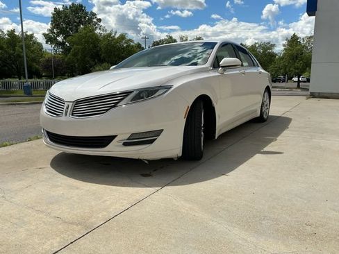 Used 2014 Lincoln MKZ AWD w/ Equipment Group 101A Select image 6