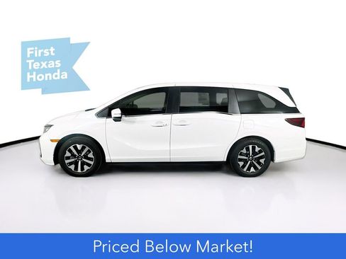 New 2026 Honda Odyssey EX-L image 4