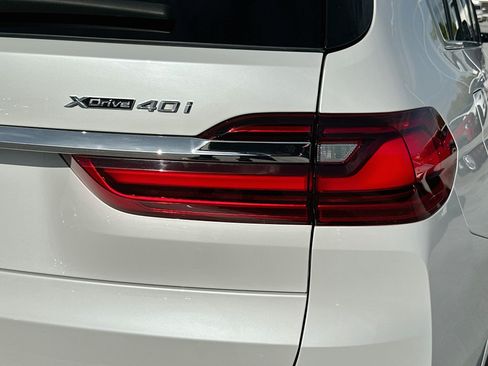 Used 2020 BMW X7 xDrive40i w/ Premium Package AWD/4WD image 33