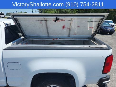 Used 2022 Chevrolet Colorado LT w/ Fleet Safety Package RWD image 18