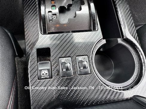 Used 2022 Toyota 4Runner TRD Off-Road Premium AWD/4WD image 36