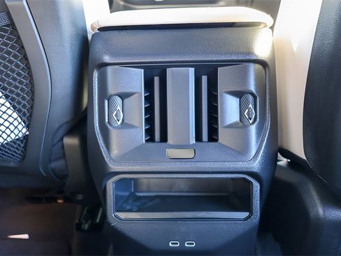 Used 2025 BMW X3 xDrive30i w/ M Sport Package image 29