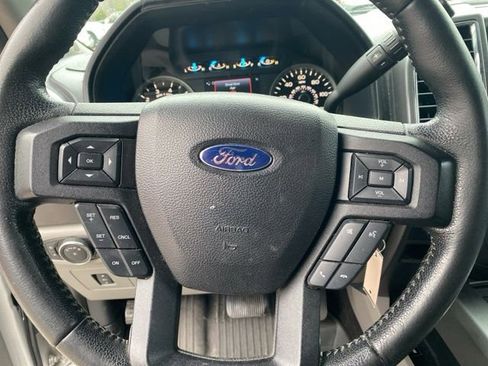 Used 2016 Ford F150 XLT w/ Equipment Group 302A Luxury image 23