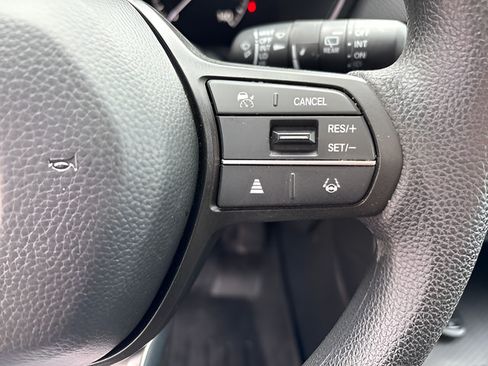 Used 2025 Honda CR-V EX image 38
