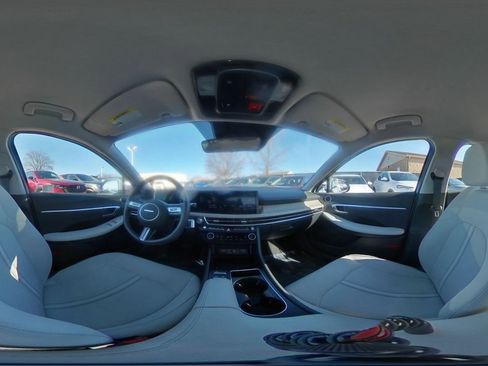 Used 2025 Hyundai Sonata SEL FWD image 43