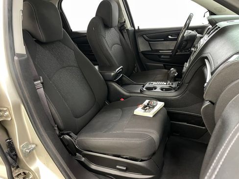 Used 2014 GMC Acadia SLE FWD image 39