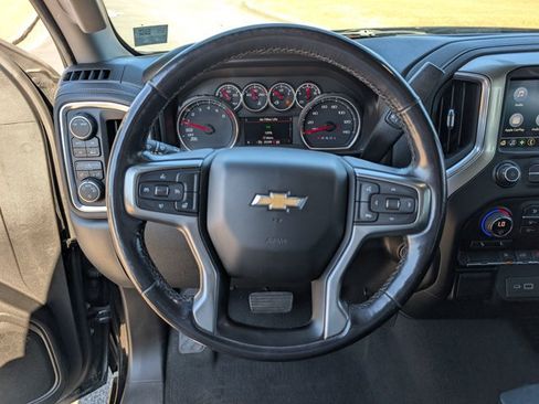 Used 2021 Chevrolet Silverado 1500 LT AWD/4WD image 27