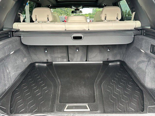 Used 2022 BMW X5 M50i AWD/4WD image 10