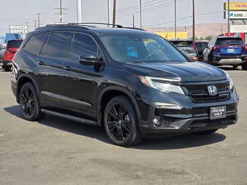 Used 2022 Honda Pilot Black Edition image 7