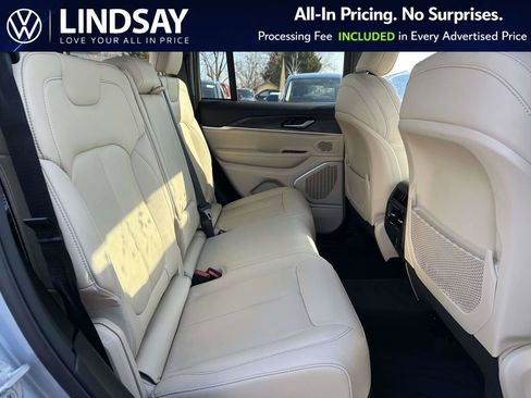 Used 2022 Jeep Grand Cherokee Limited 4xe image 13