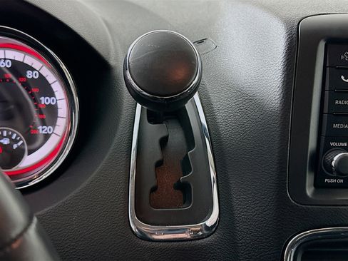 Used 2017 Dodge Grand Caravan SE w/ Power Window Group image 23