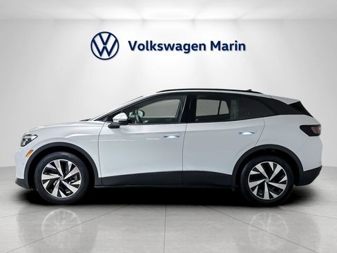 Used 2023 Volkswagen ID.4 2WD image 2