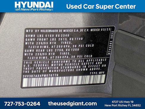 Used 2023 Volkswagen Tiguan SE FWD image 40