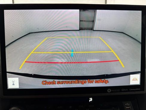 Used 2022 Toyota Tundra Limited image 21