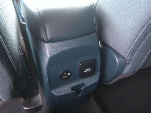 Used 2023 Ford Maverick XLT w/ Equipment Group 300A Standard image 17