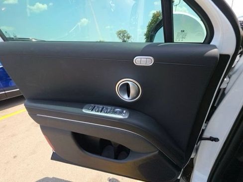 Used 2026 Hyundai Palisade Calligraphy FWD image 7