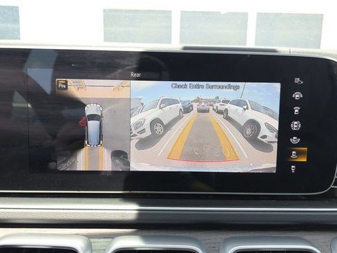 Used 2022 Mercedes-Benz GLS 450 4MATIC image 20