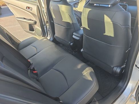 Certified 2017 Toyota Prius Four Touring image 13