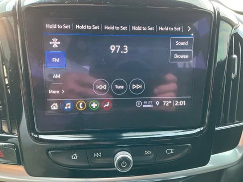 Used 2022 Chevrolet Traverse LT AWD/4WD image 5