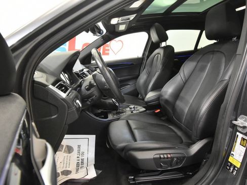 Used 2020 BMW X2 xDrive28i w/ Convenience Package AWD/4WD image 12