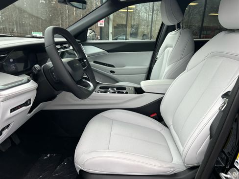 New 2026 Jeep Cherokee Limited AWD/4WD image 16