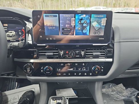 New 2026 Nissan Pathfinder Platinum w/ Cargo Package FWD image 25