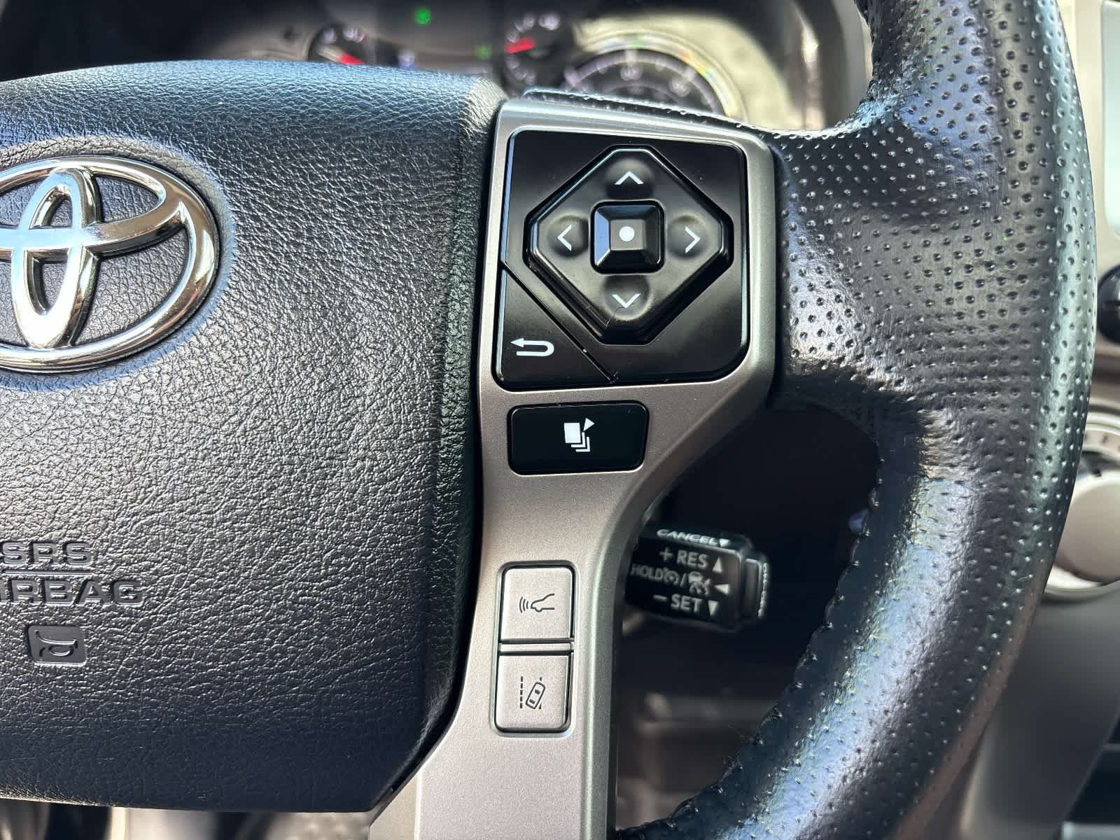 Used 2024 Toyota 4Runner SR5 Premium w/ Moonroof Package AWD/4WD image 21