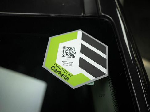 Used 2019 Chrysler Pacifica Touring-L image 30