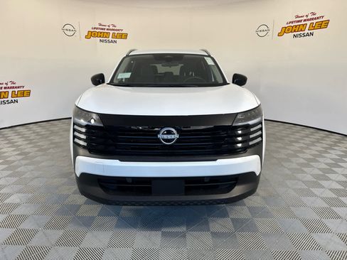 New 2026 Nissan Kicks SV w/ Illumination Package image 9