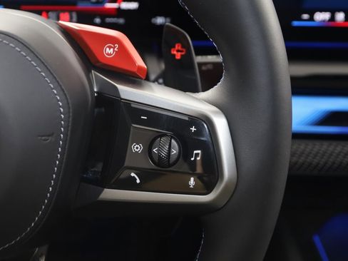 Used 2025 BMW M5 w/ Executive Package image 64