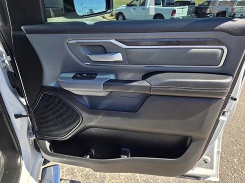 Used 2022 RAM 1500 Big Horn AWD/4WD image 16