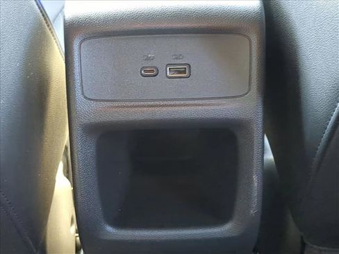 Used 2025 Buick Envista Sport Touring image 16