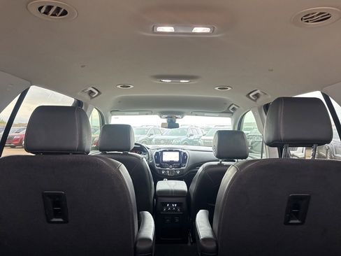 Used 2020 Chevrolet Traverse RS w/ LPO, Floor Liner Package image 30