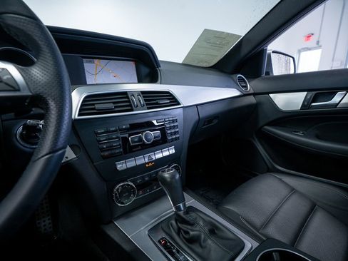 Used 2013 Mercedes-Benz C 250 Coupe image 33